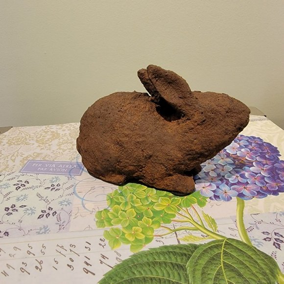 Clay Rabbit Figurine - Picture 2 of 8